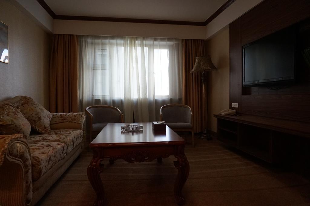 Bremen Holiday Hotel Harbin Exterior foto