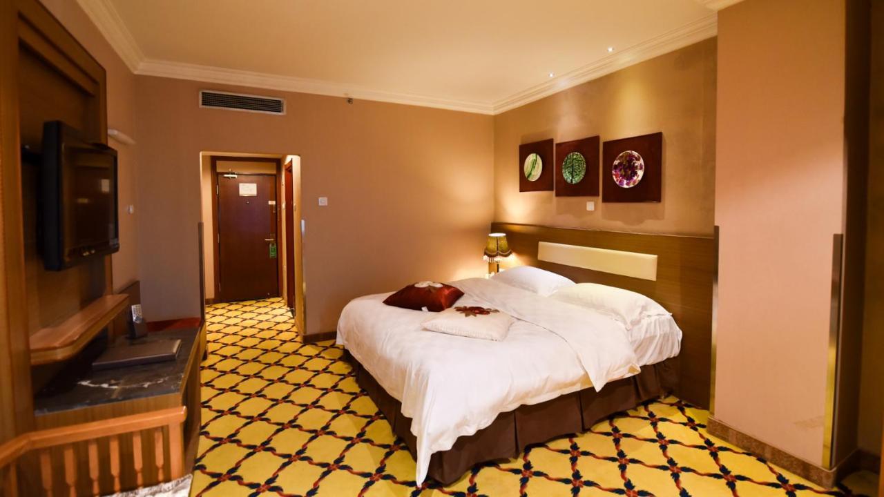 Bremen Holiday Hotel Harbin Exterior foto